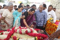 Celebs pay their last respects to Taraka Ratna